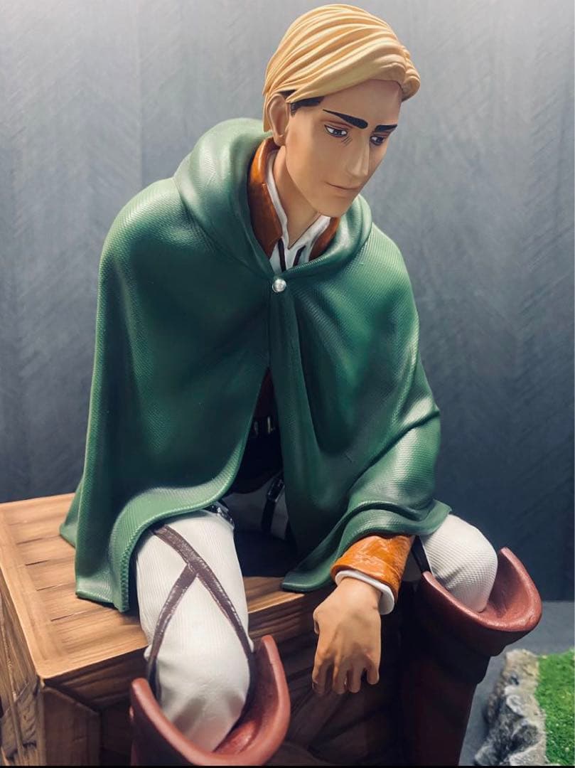 進撃の巨人 エルヴィン・スミス ガレージキット ガレキ スタチュー⑤