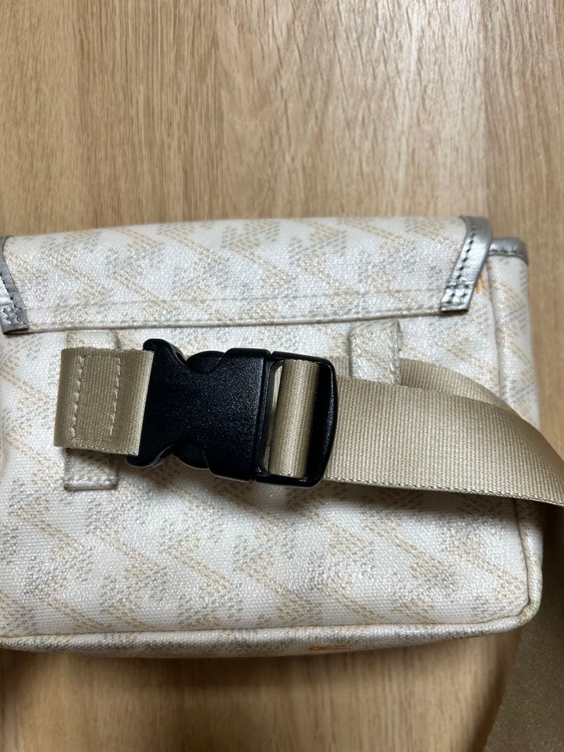 レザレクション　Resurrection ウエスト ポーチ　アイクス No.2