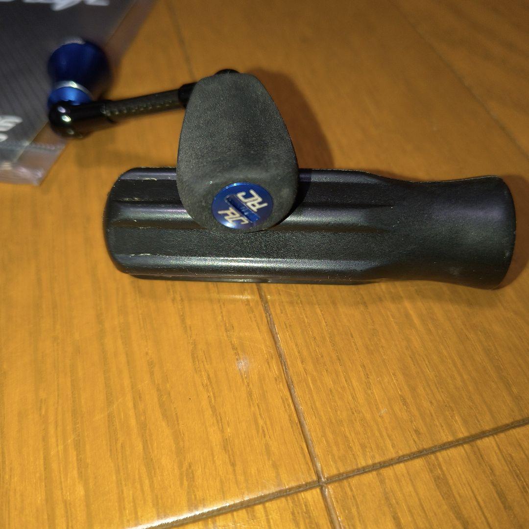 ロデオクラフト　カーボンハンドル　40mm　ダイワ用　有頂天