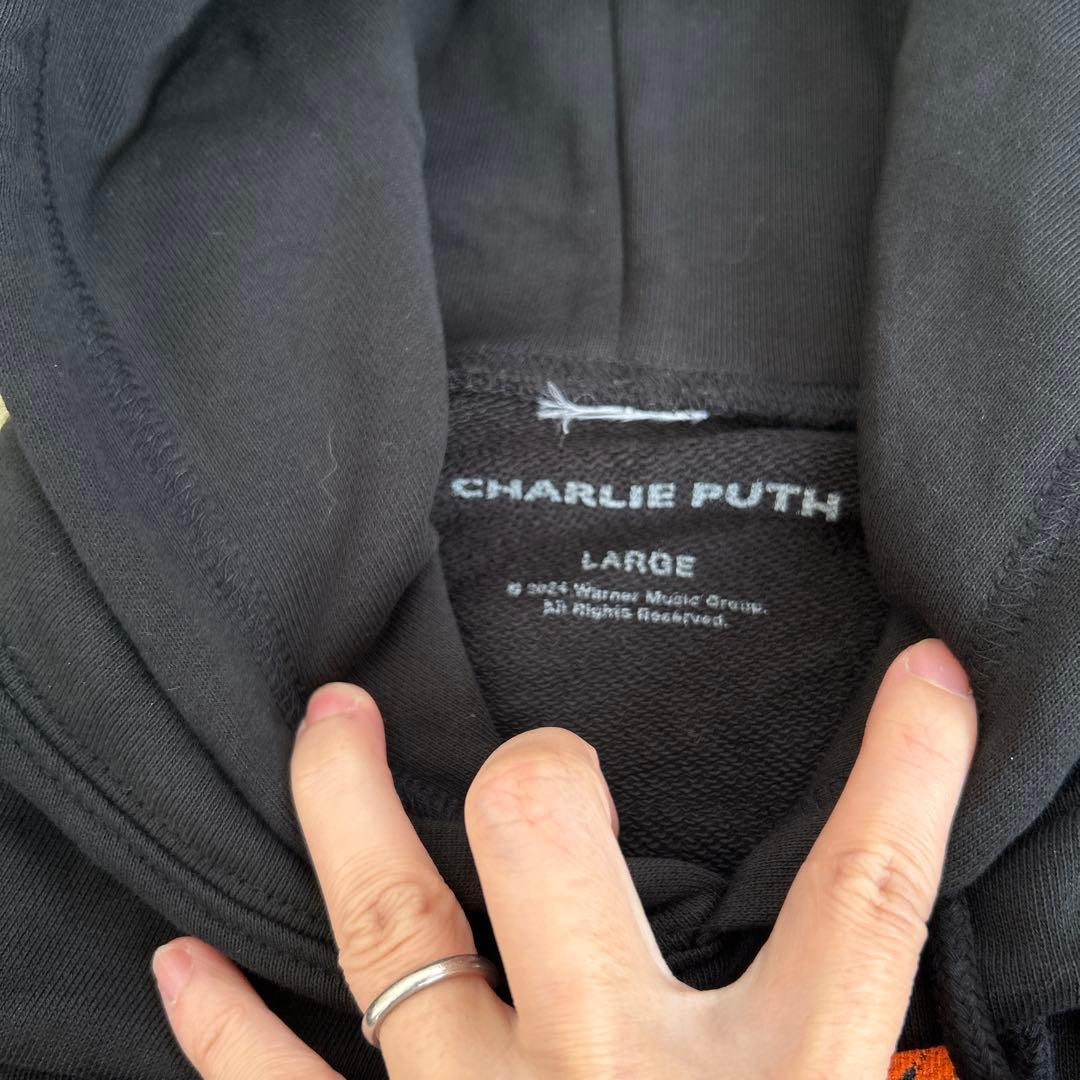 チャーリー・プース md マーチャンダイジングパーカー