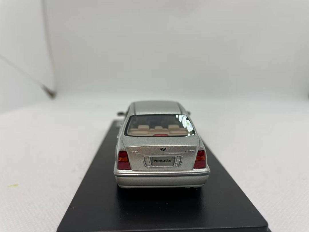 402-664 Hi-Story 1/43 トヨタ プログレ NC300