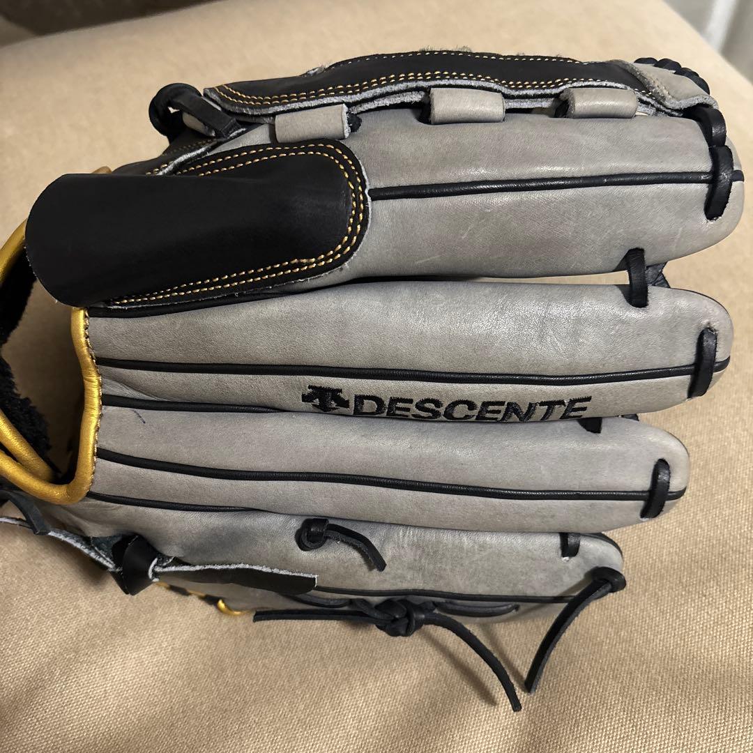 デサント　グローブ　左投げ