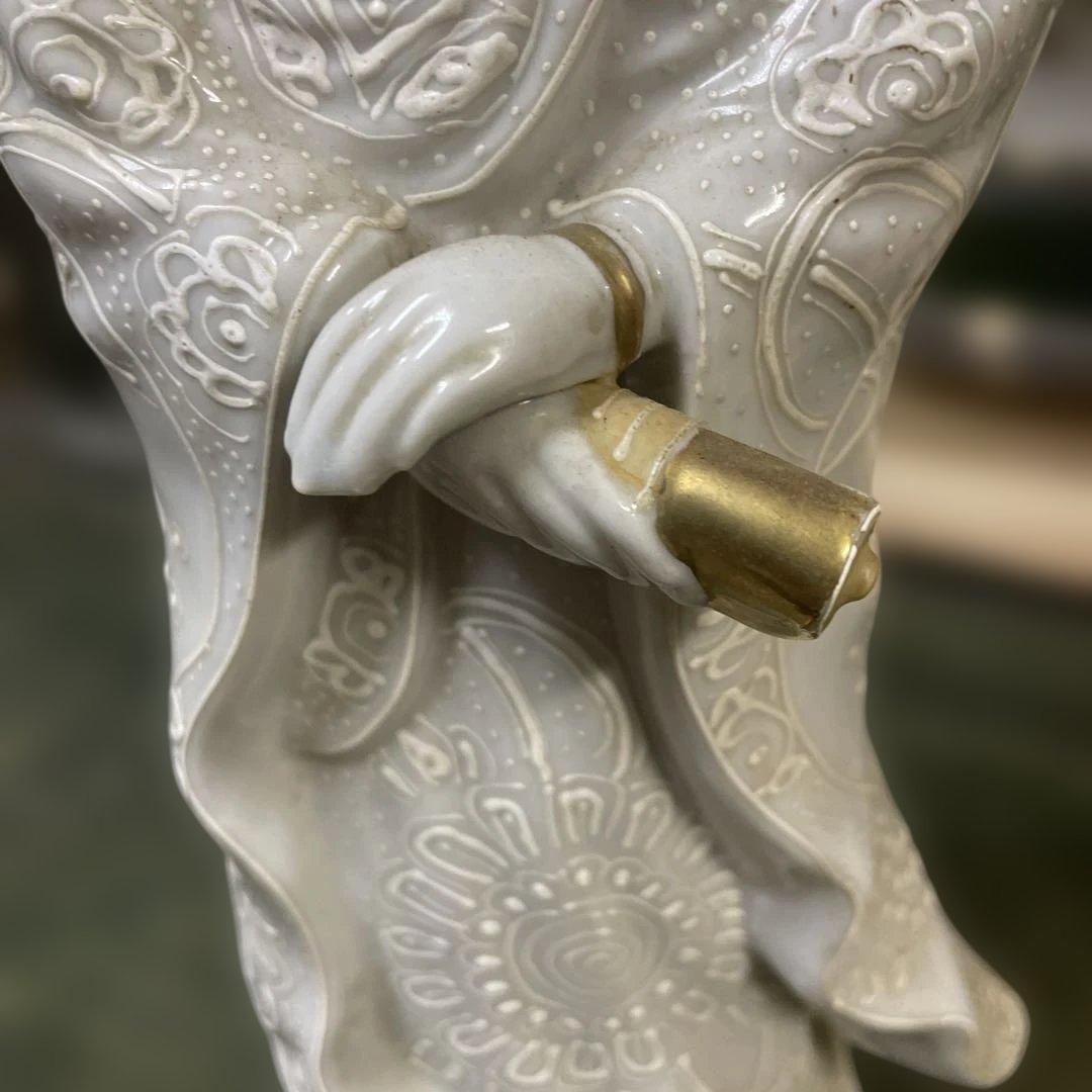 九谷焼白絵付け金彩観音　石川県 日本美術　骨董品　アンティーク