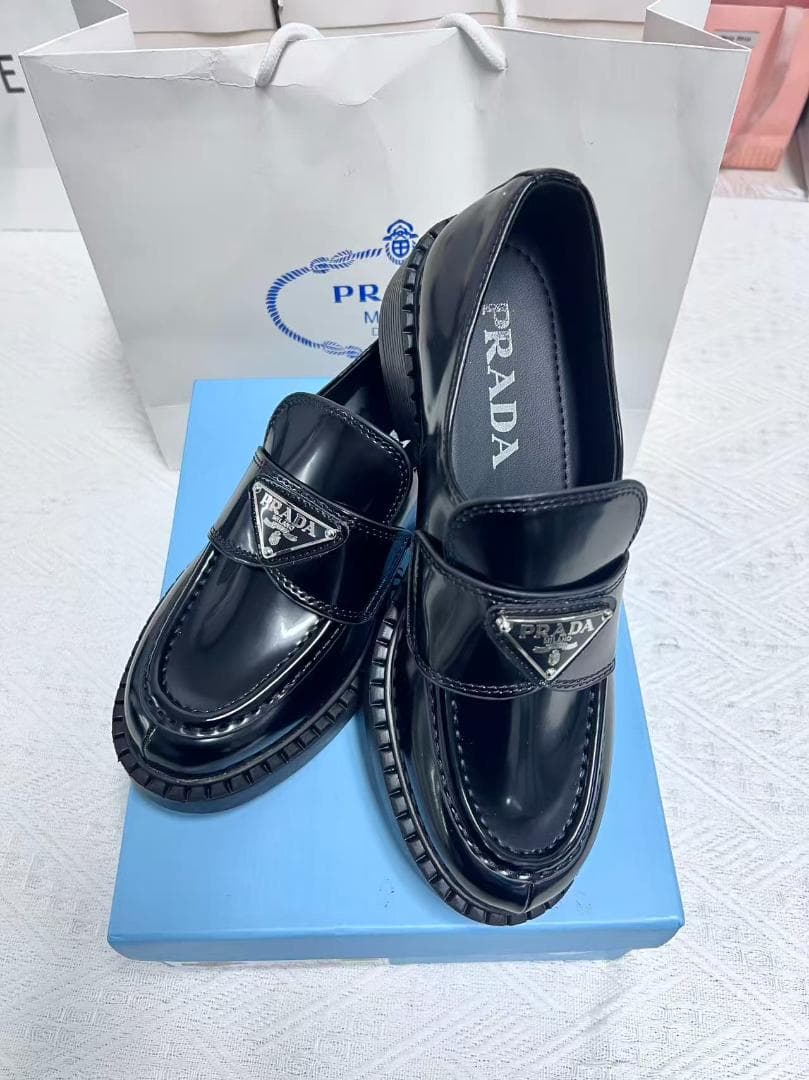 ブラック ローファー