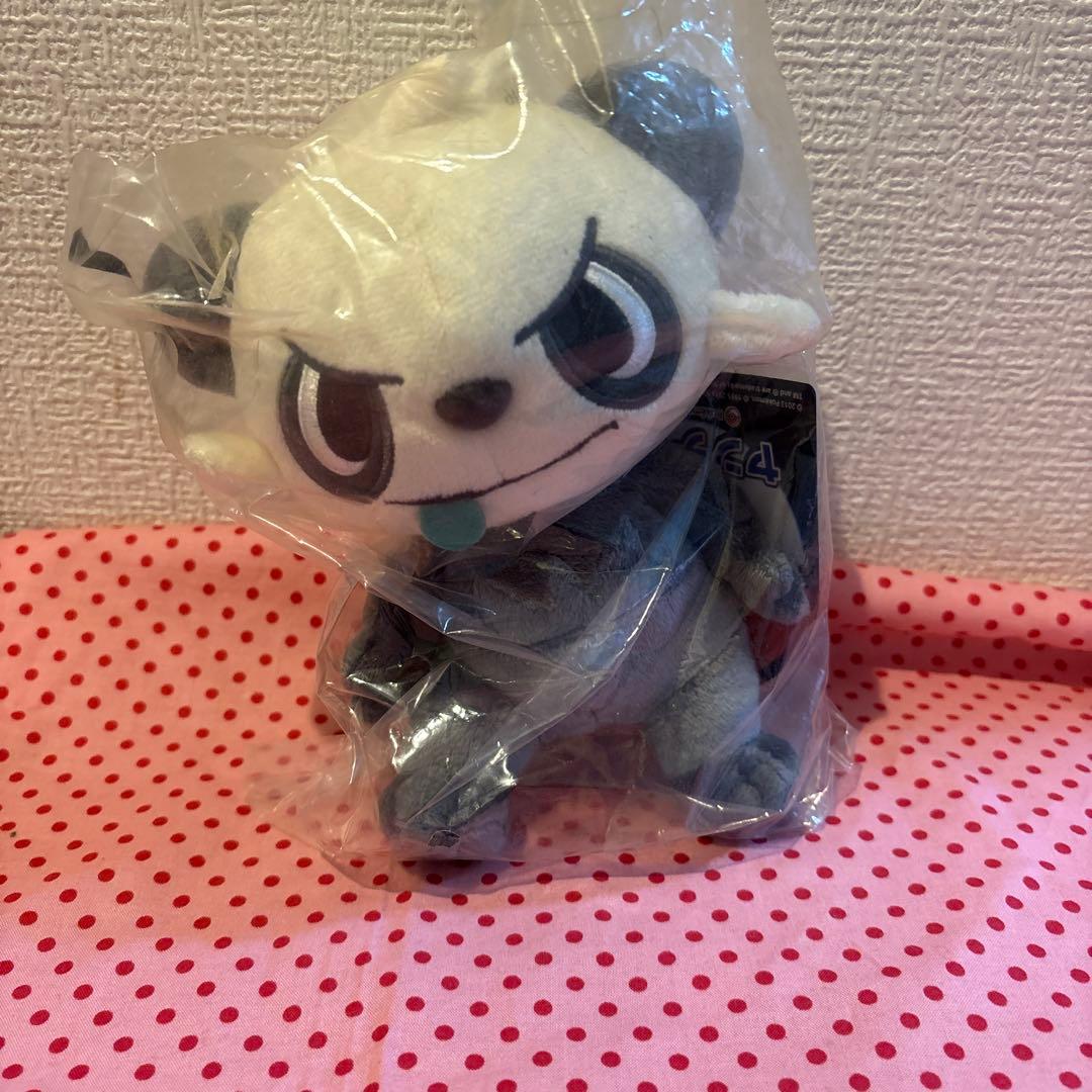 ポケモンセンター限定　ヤンチャム　ぬいぐるみ　タグ付き　未使用品