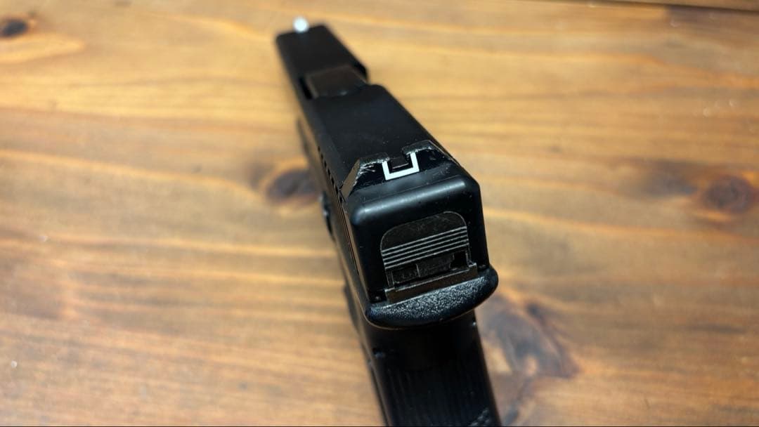 こ*ん様 東京マルイ　グロック17　予備マガジン付き