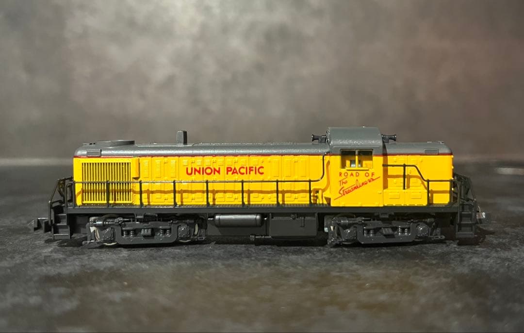 Nゲージ ユニオン・パシフィック鉄道とグレート・ノーザン鉄道のディーゼル機関車