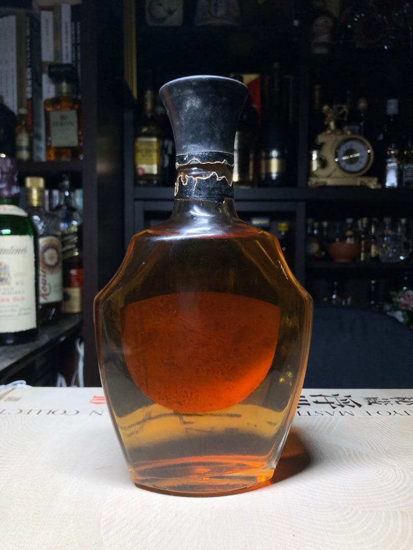 古酒。三楽デラックスオーシャン ウイスキーDELUXE OCEAN WHISKY