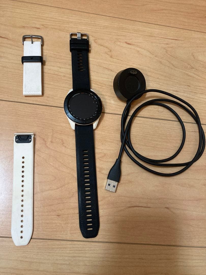 ガーミン　Approach® S60 White