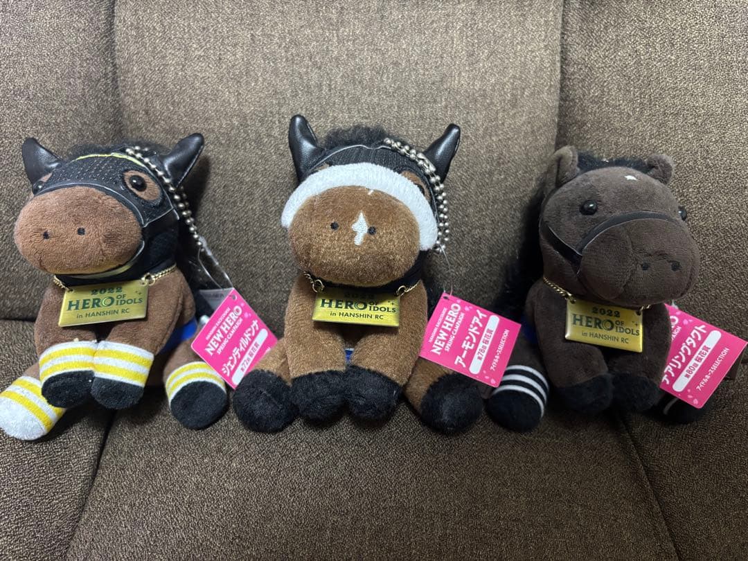 【非売品】JRA 阪神競馬場　アイドルホース　競馬　ぬいぐるみ