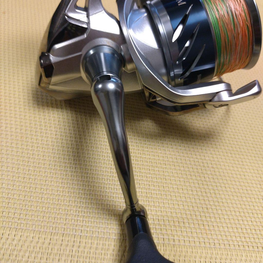 SHIMANO STRADIC 4000XGM-K ストラディック　ケース付