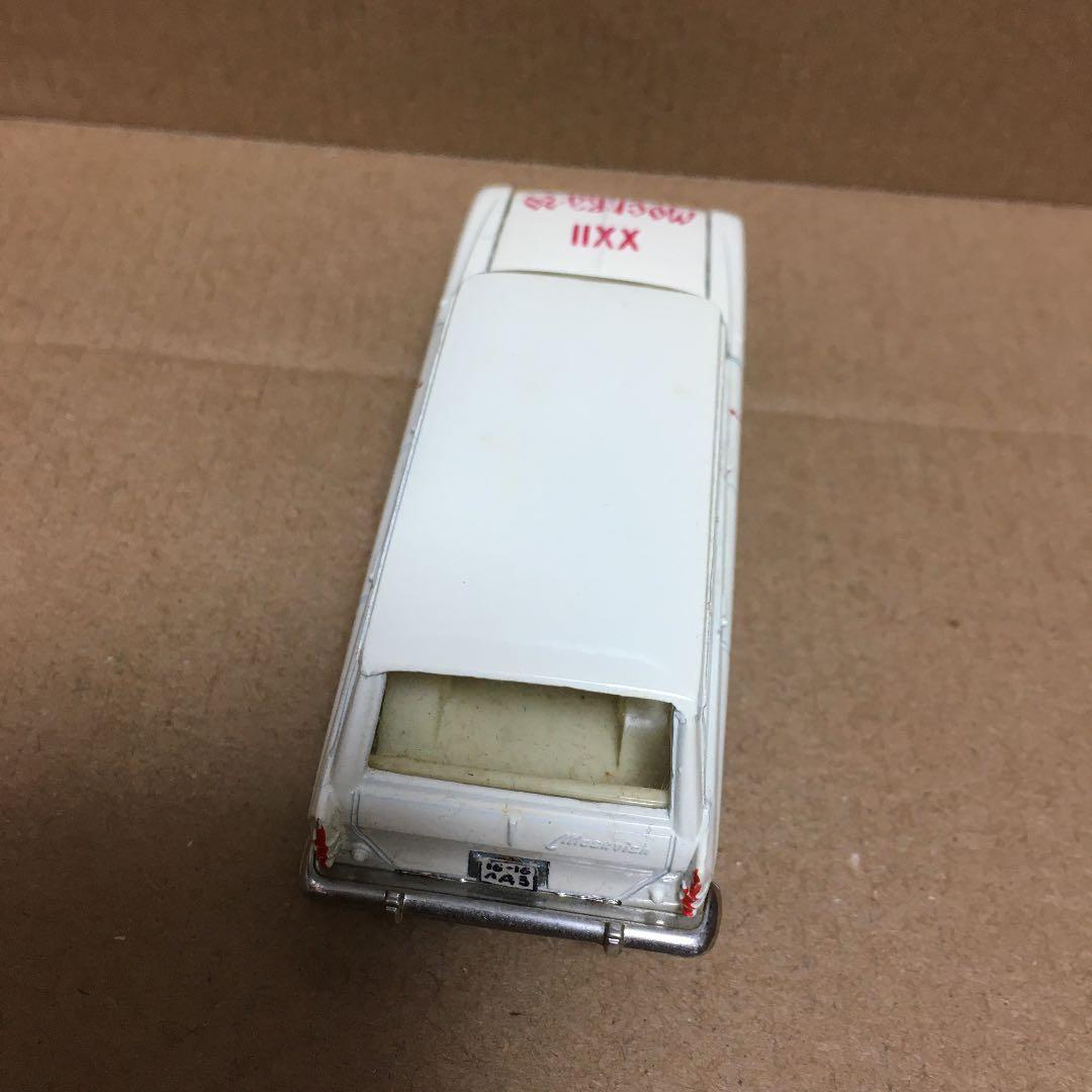 ソ連　ヴィンテージカー　モスクワオリンピック　1980年