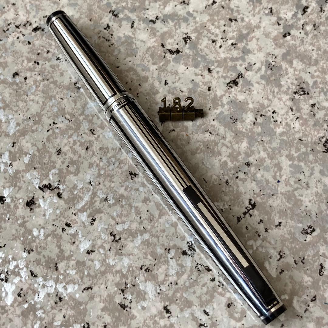 #182 オーバーホール済み 万年筆 PLATINUM ショート18k WG