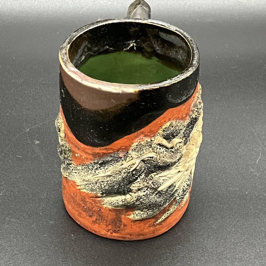 明治期　里帰り　隅田焼　龍図浮彫　マグカップ　井上 良斎　印銘　※訳あり