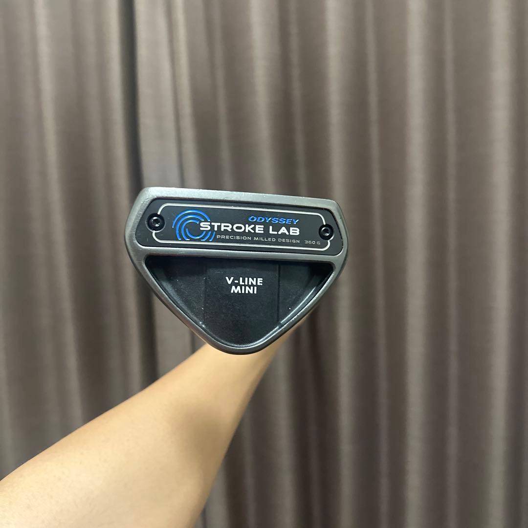 ODYSSEY マレット型パター 青