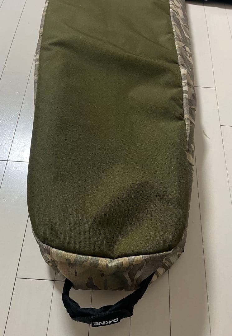 【良品】DAKINE ダカイン　日本正規品　スキーケース　スノーボードケース　②