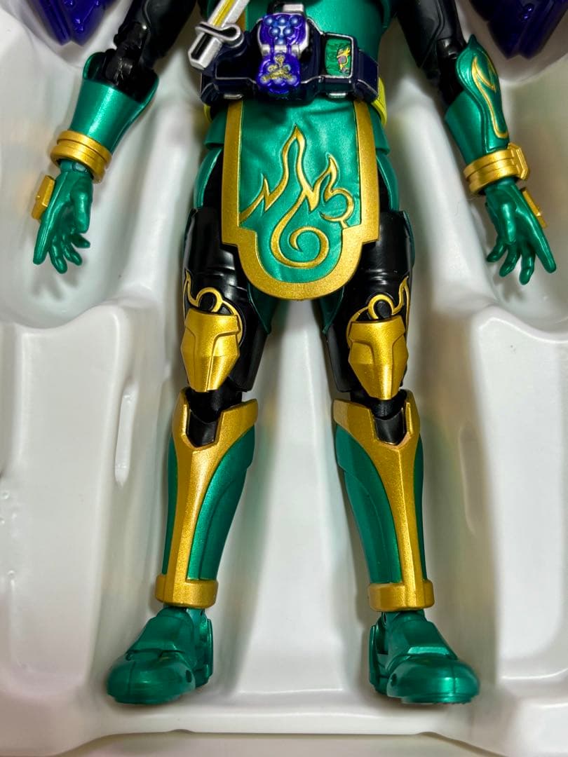 仮面ライダー鎧武,真骨彫　仮面ライダー,フィギュアーツ　仮面ライダー龍玄