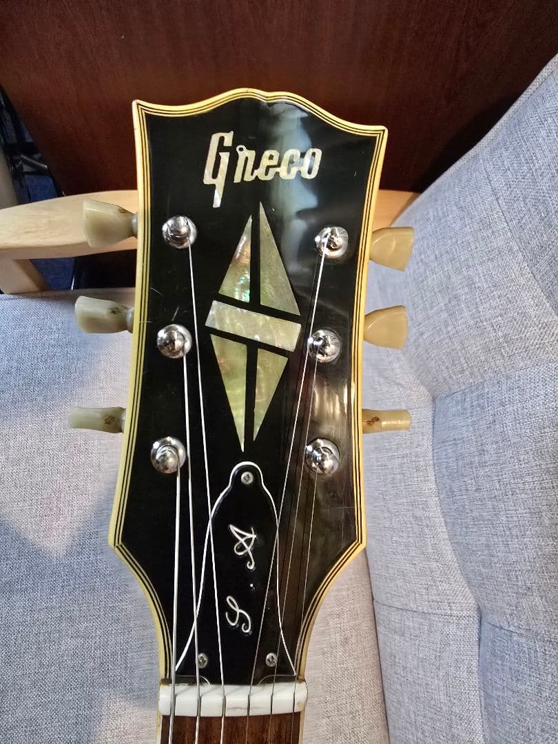 Greco gnecoロゴ EG420？ レスポール エレキギター