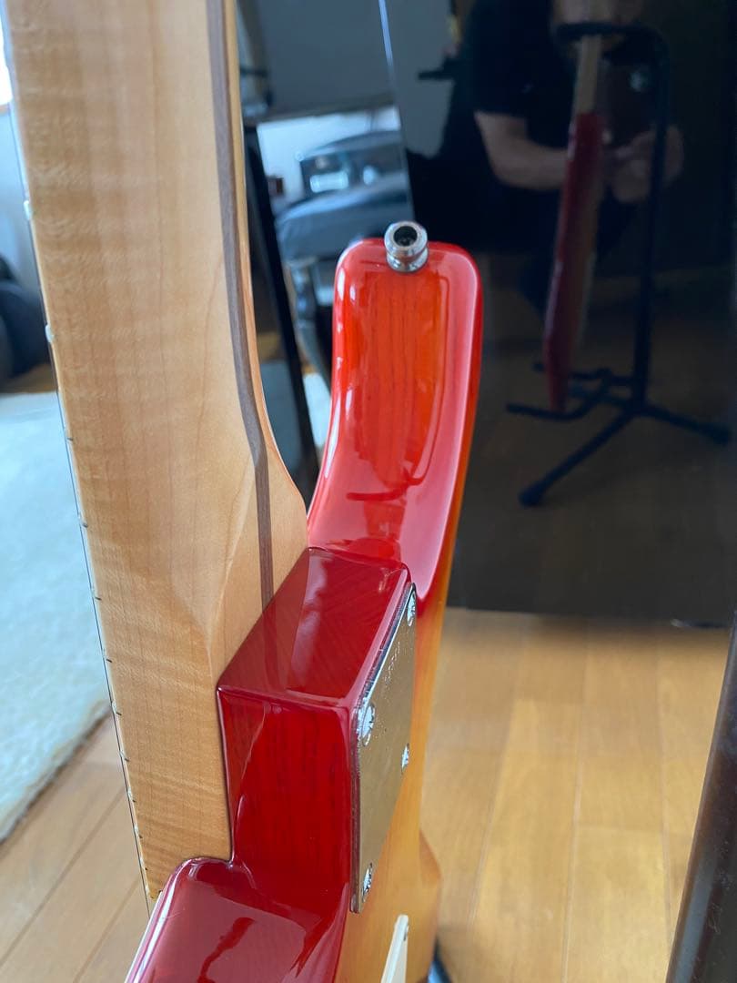 Fender USAneck、seymourduncan bodyストラット