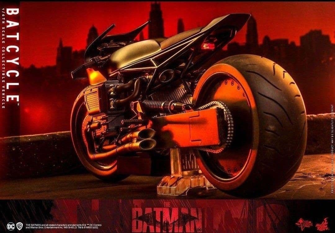 新品　1/6　ホットトイズ　バットサイクル　バットマン　ムービー・マスターピース