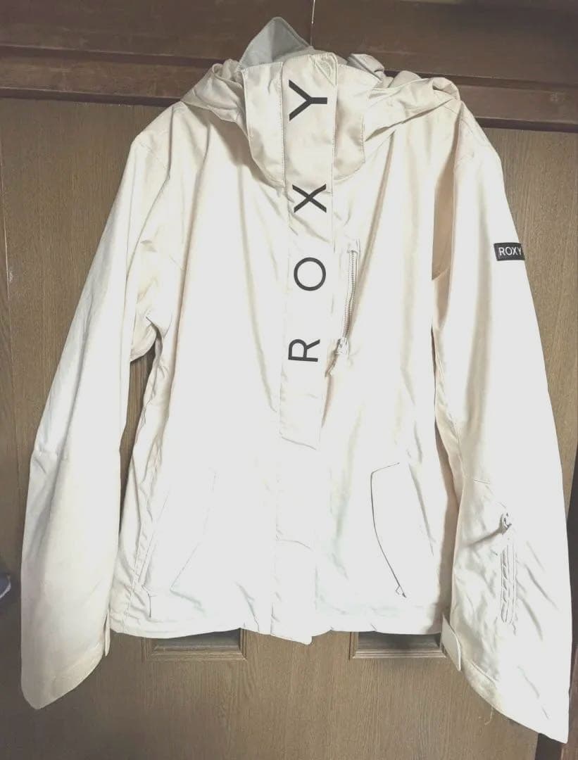 ❤️とみー❤️ROXY JETTY ロキシー　上下セット　ホワイト　L