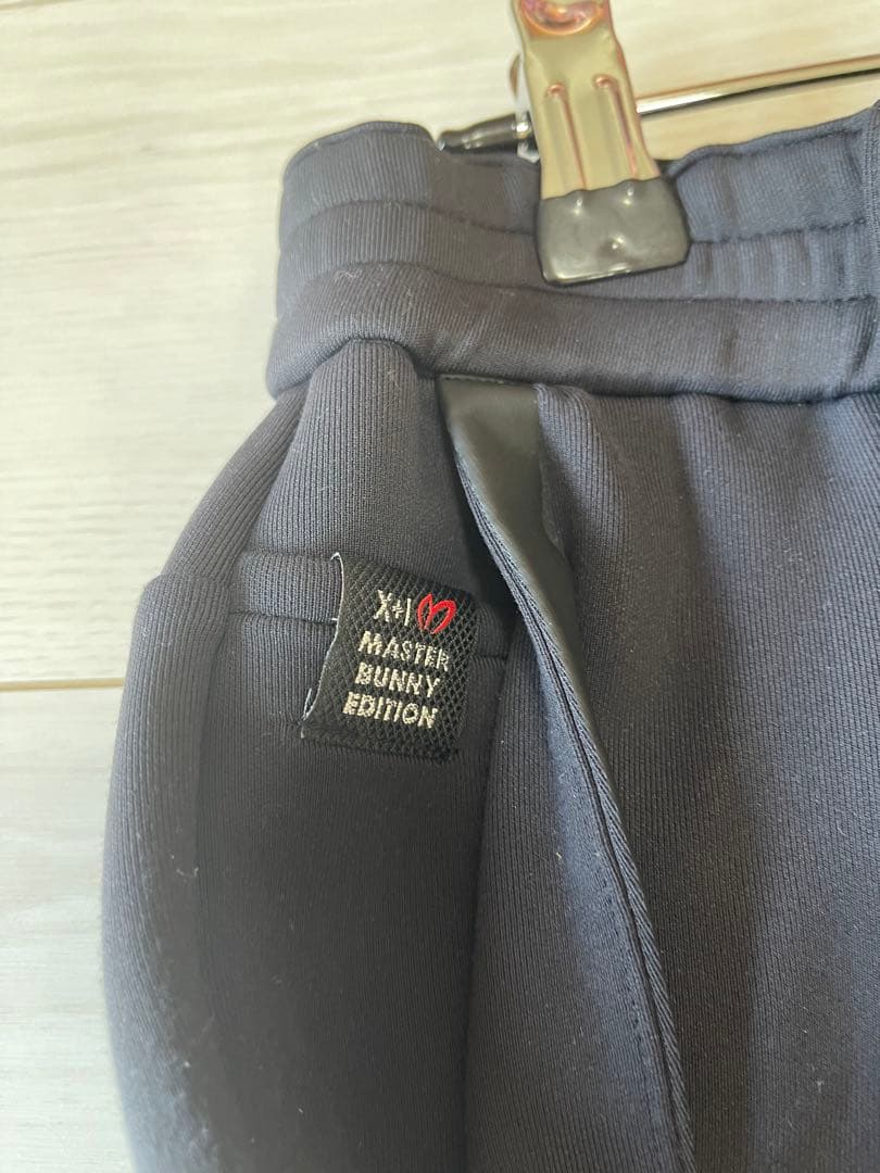 MASTER BUNNY EDITION マスターバニー ダンボールニット「４」