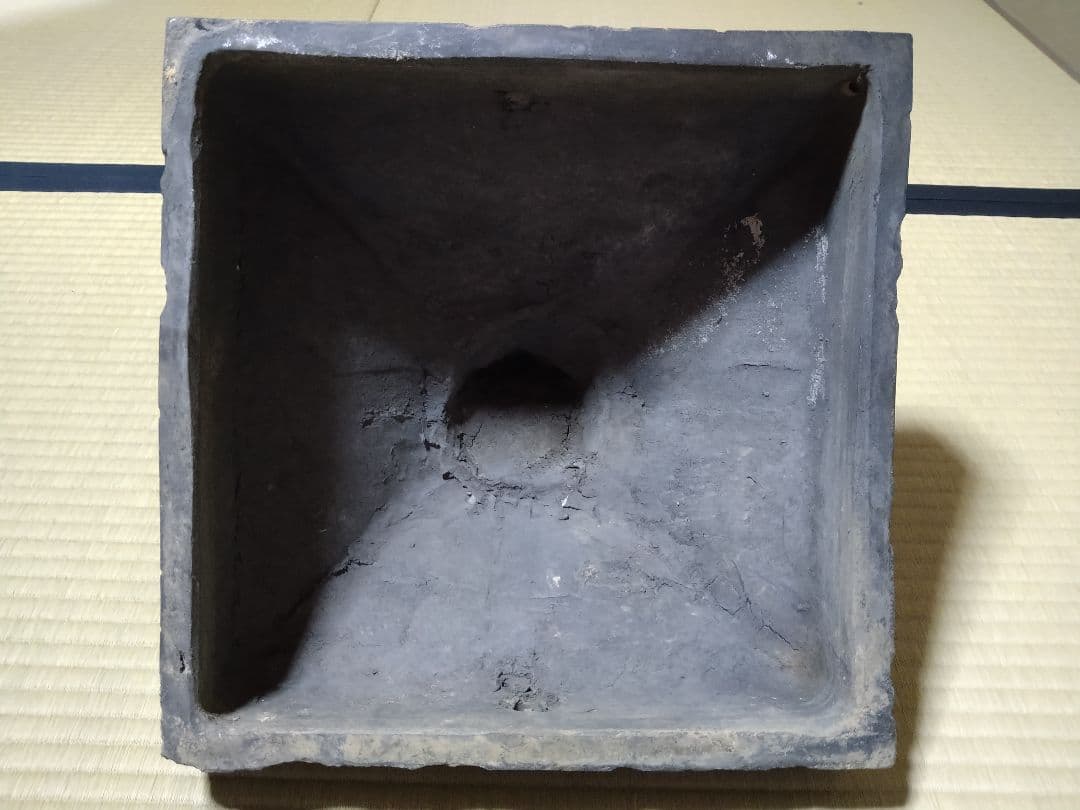 飾り瓦 露盤 狸 33cm四方