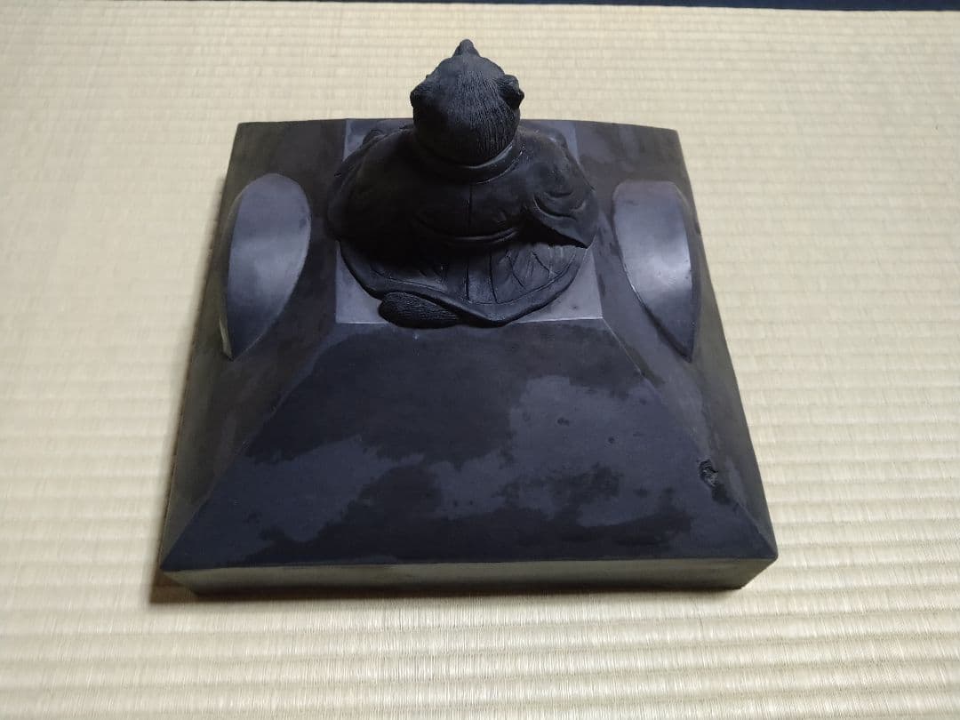 飾り瓦 露盤 狸 33cm四方