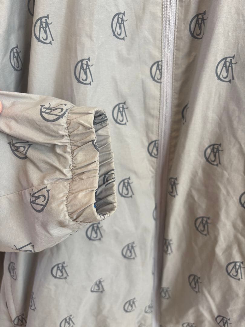 【希少】adidas レアル・マドリード　ウィンドブレーカー　Lサイズ