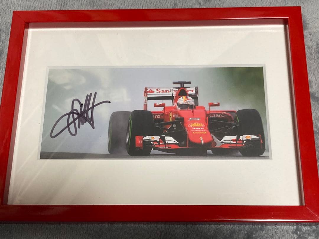 F1 セバスチャン・ベッテル 直筆サイン入り フォト