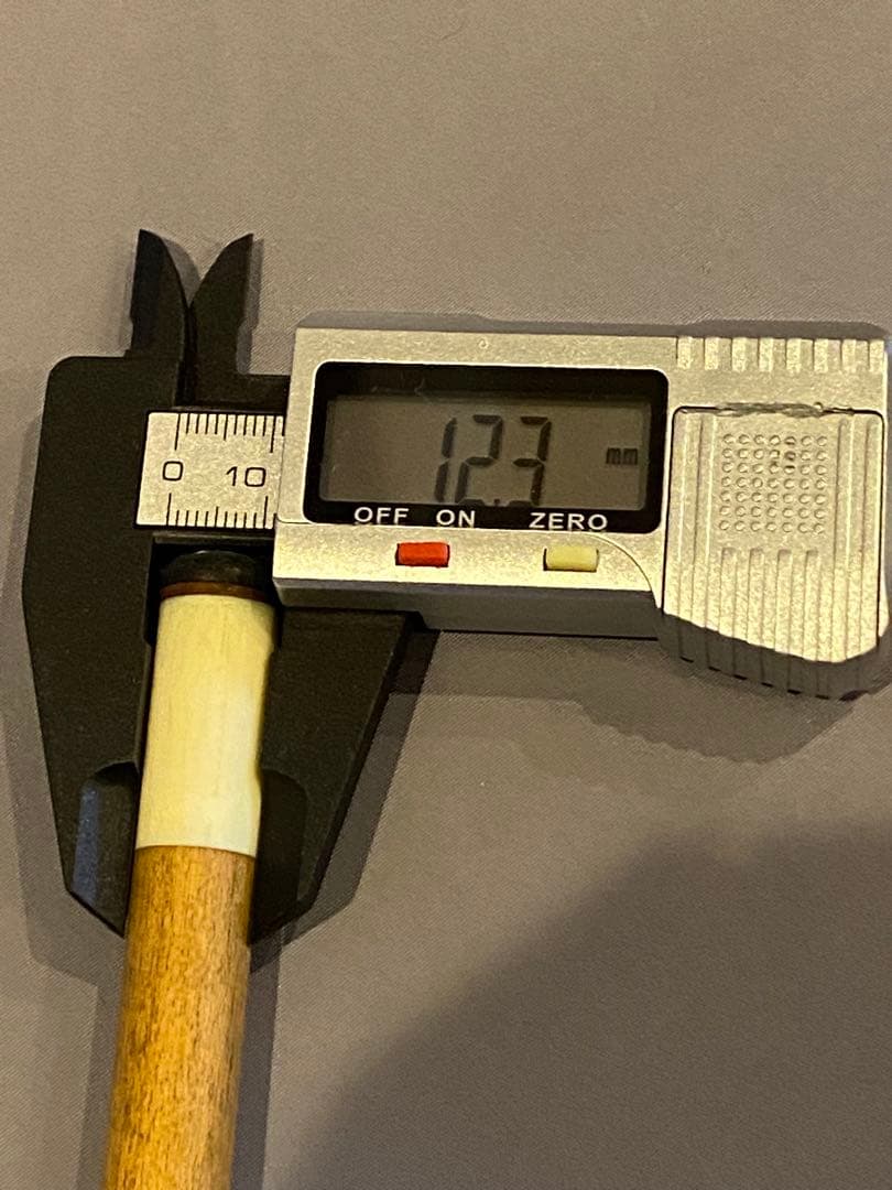 r*9様 オールドAdamキュー