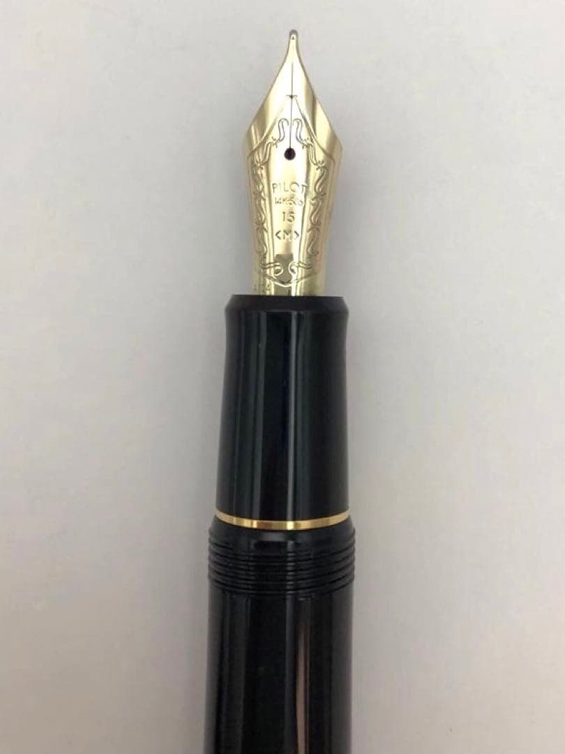 PILOT万年筆 custom743【カートリッジ式】