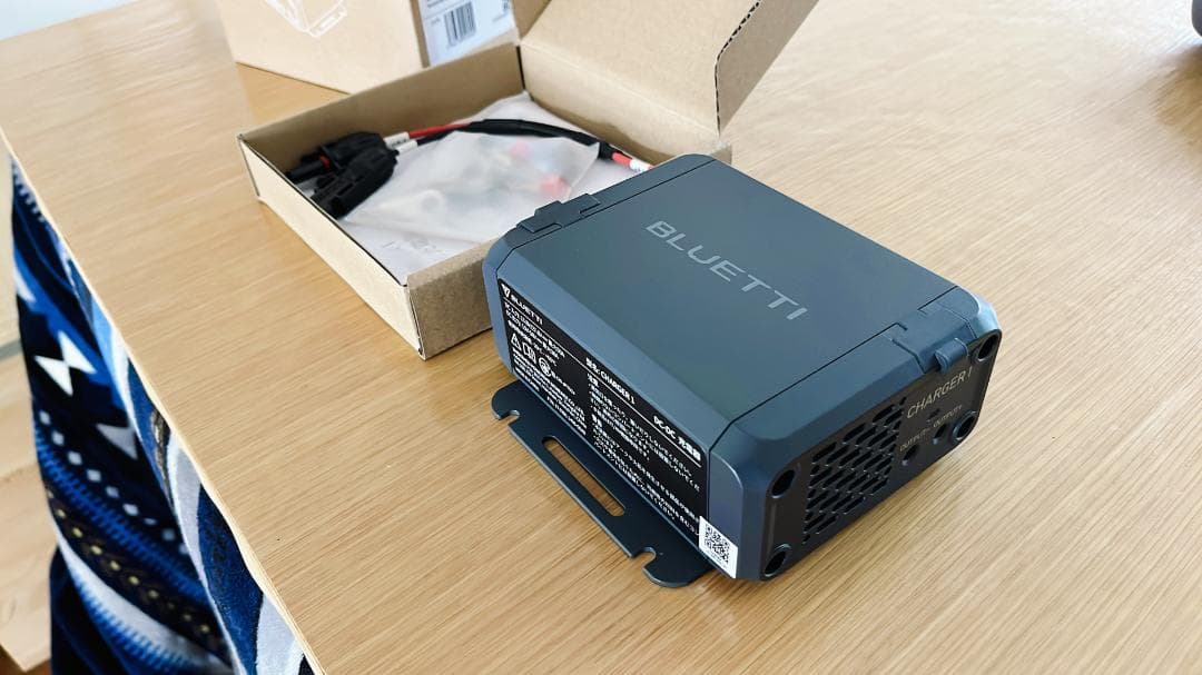 発電機・ポータブル電源 BLUETTI CHARGER1