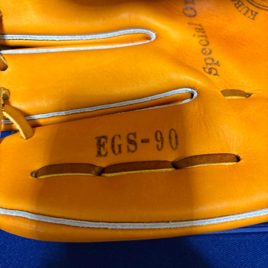 久保田スラッガー　江頭重利９０周年グラブ