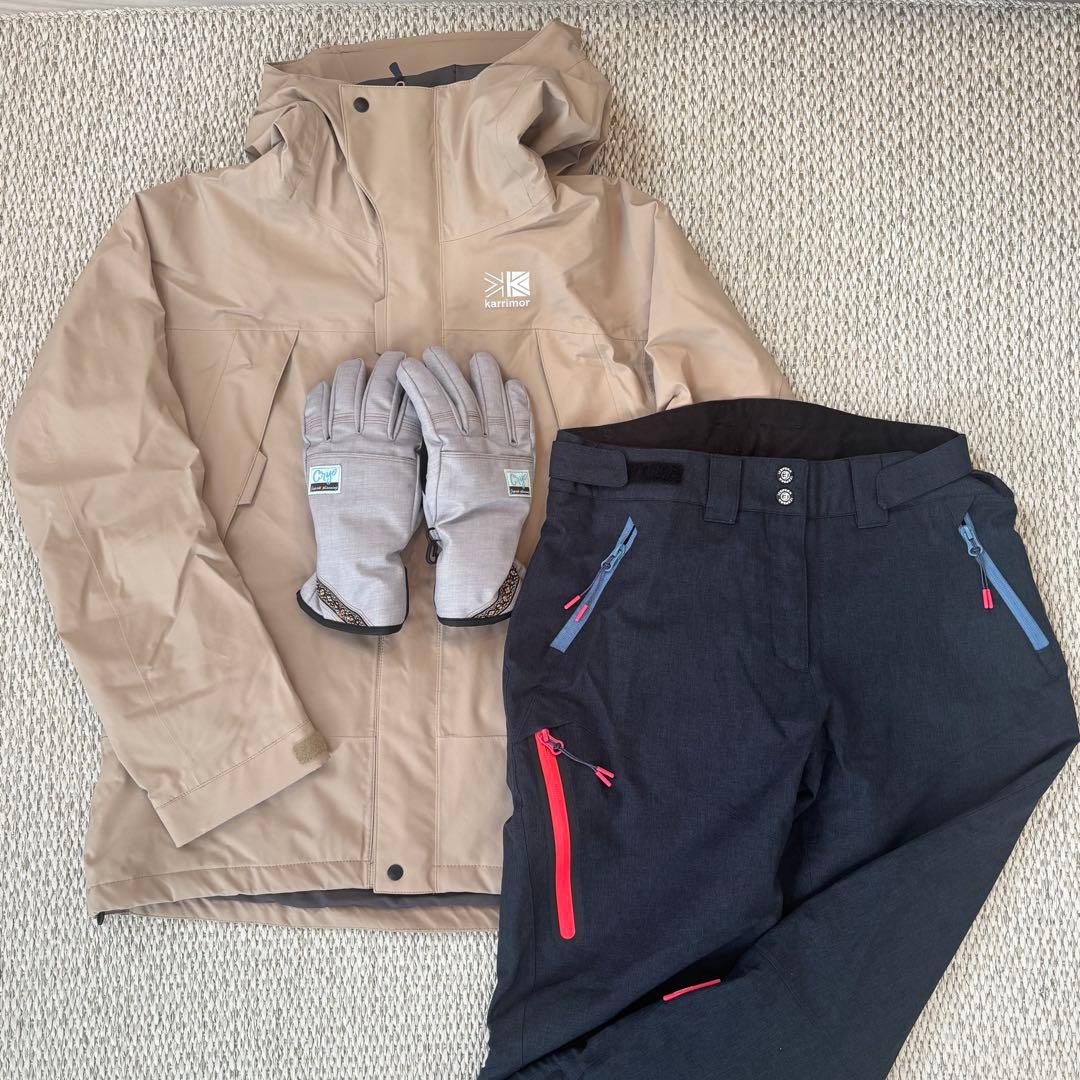 スキーウェア 上下+グローブセット レディース Lサイズ
