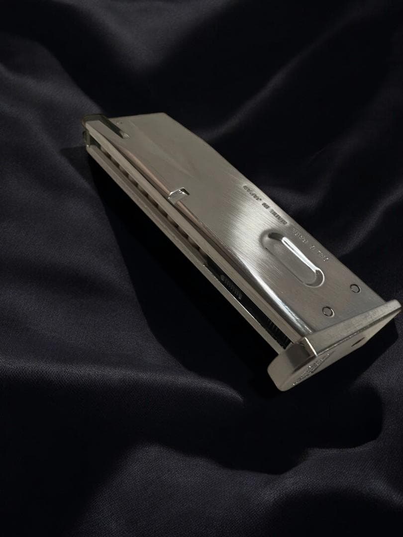 ●東京マルイ ●M92F ●クロームステンレスモデル ガスブローバック