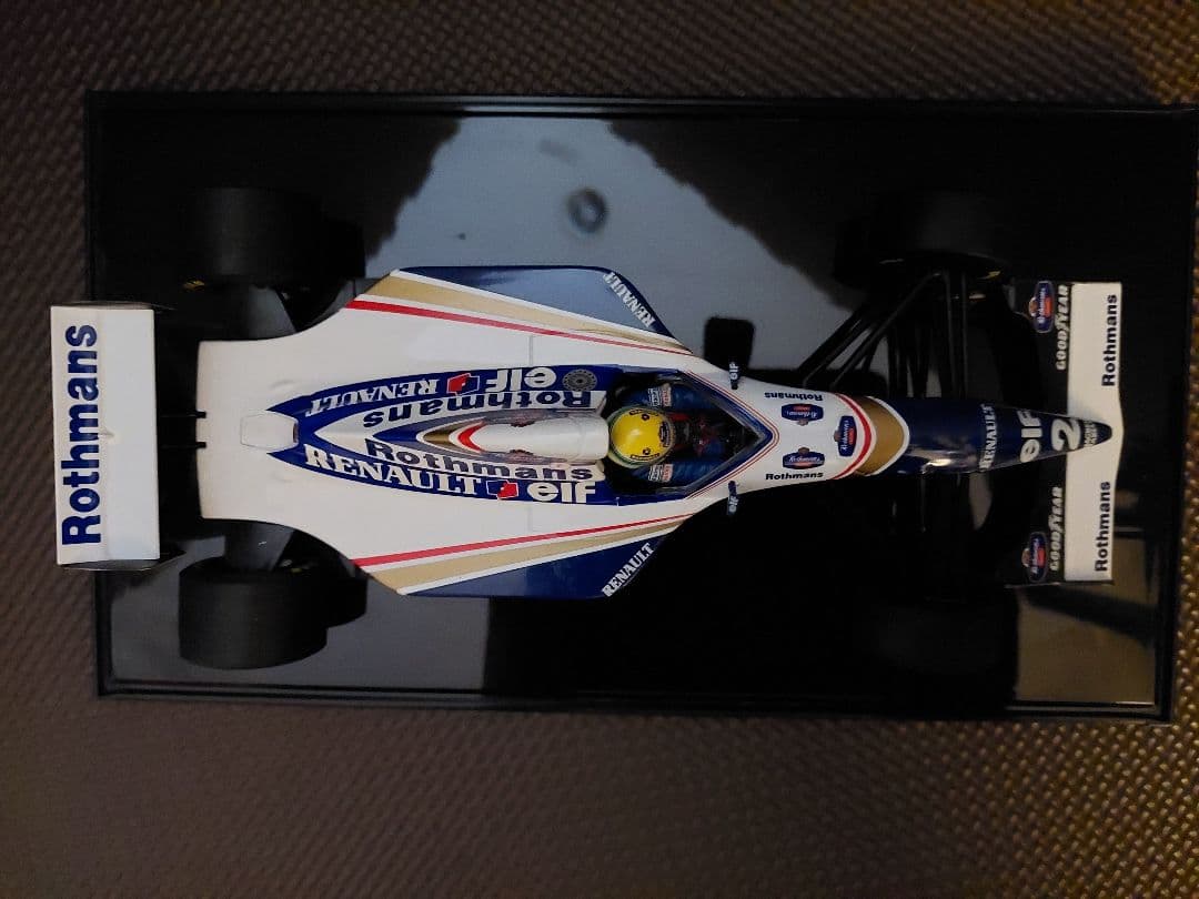 市村利行です。他の方は遠慮下さい FW16 A.セナ Rothmansロゴ