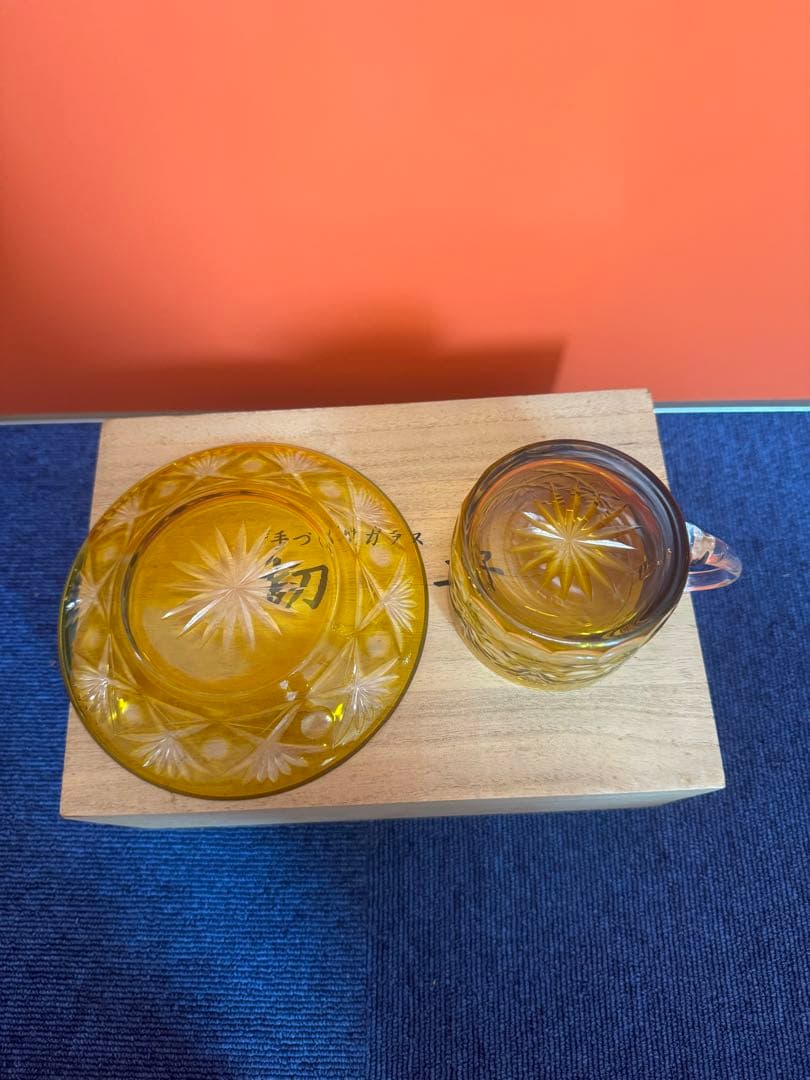 1805 手作りガラス　切子　カップ＆ソーサー　未使用