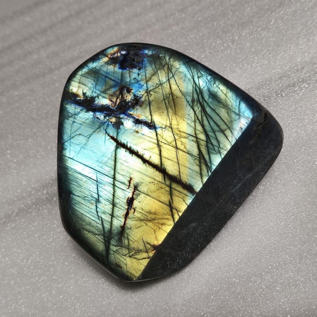 パワーストーン　天然石　原石　ラブラドライト　267g　No.89