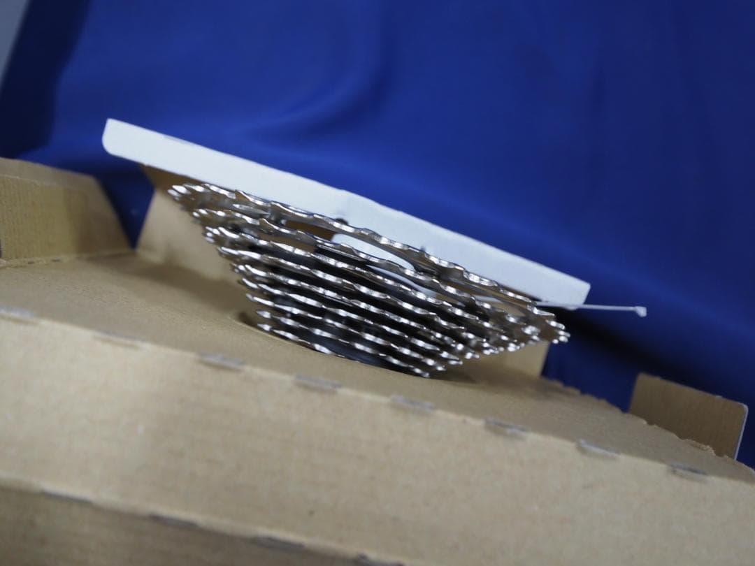 未使用 シマノ アルテグラ　R8101 11-34 スプロケ　１２速