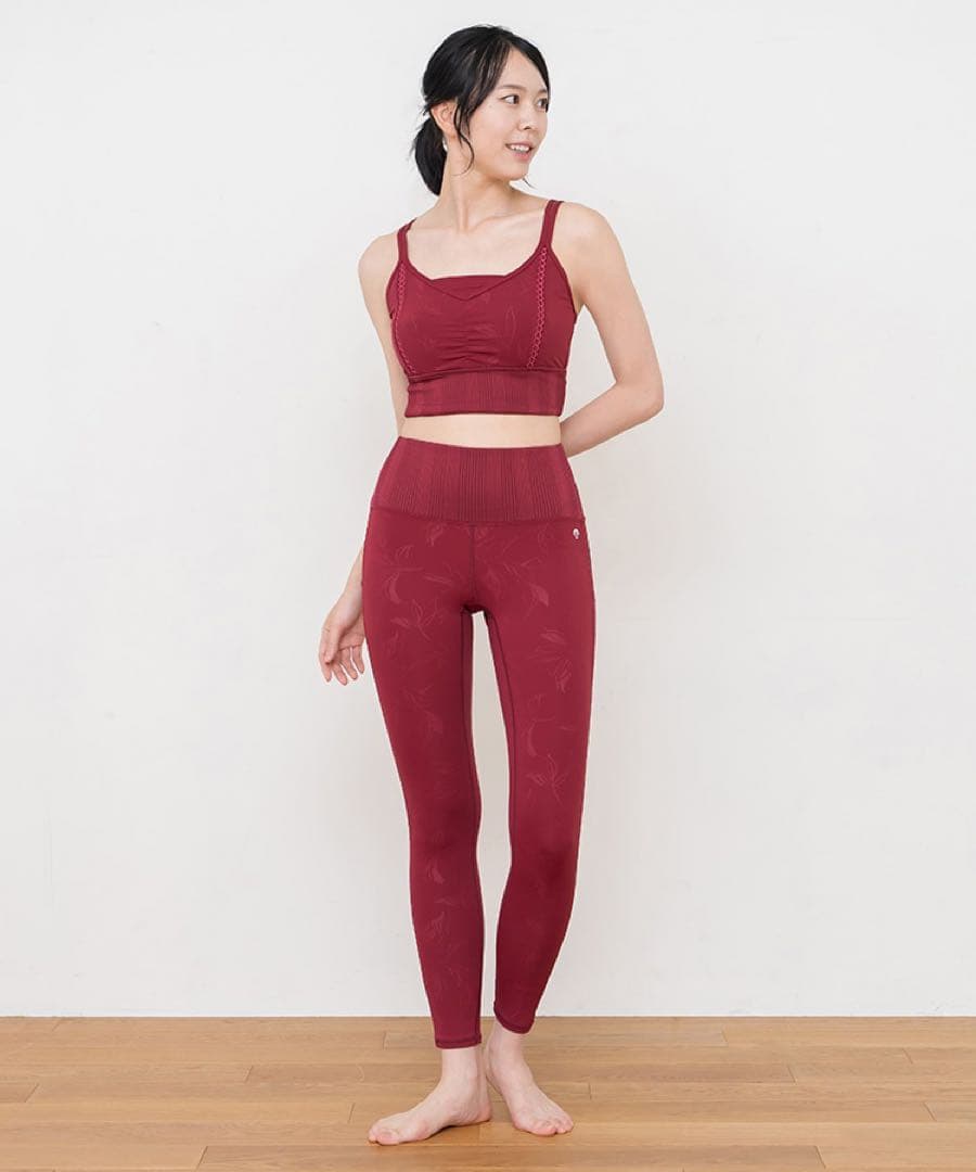 LAVA❤️新品未使用❤️【SUKALA】エンボスリーフレギンスS