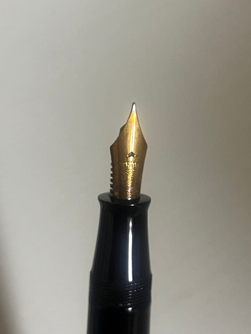 【最終値下げ】万年筆 ビンテージ 昭和 金製k14ペン先 漆仕上げ