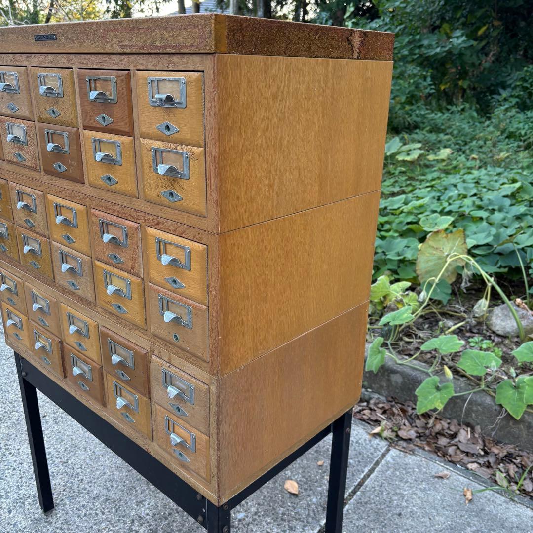 昭和レトロ　伊藤伊　積重型カード容器　30引出し　図書館　収納棚　カードケース