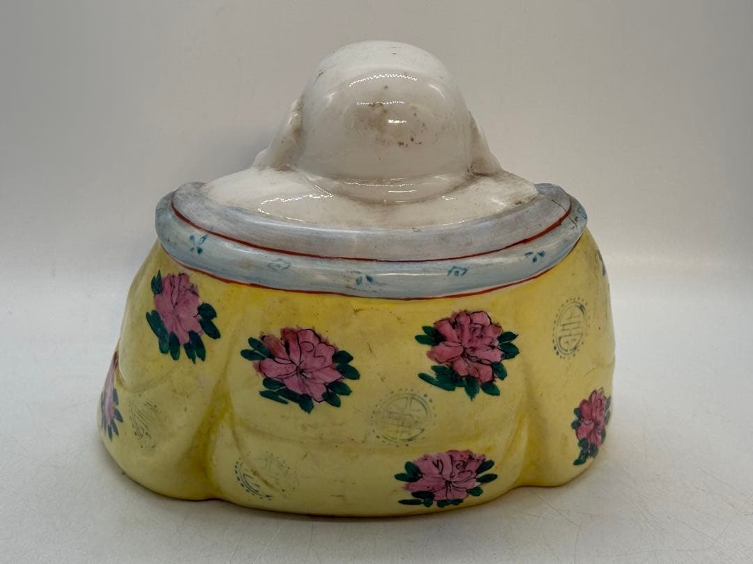 中国　景徳鎮製　色絵彌勒像　送料込み251222