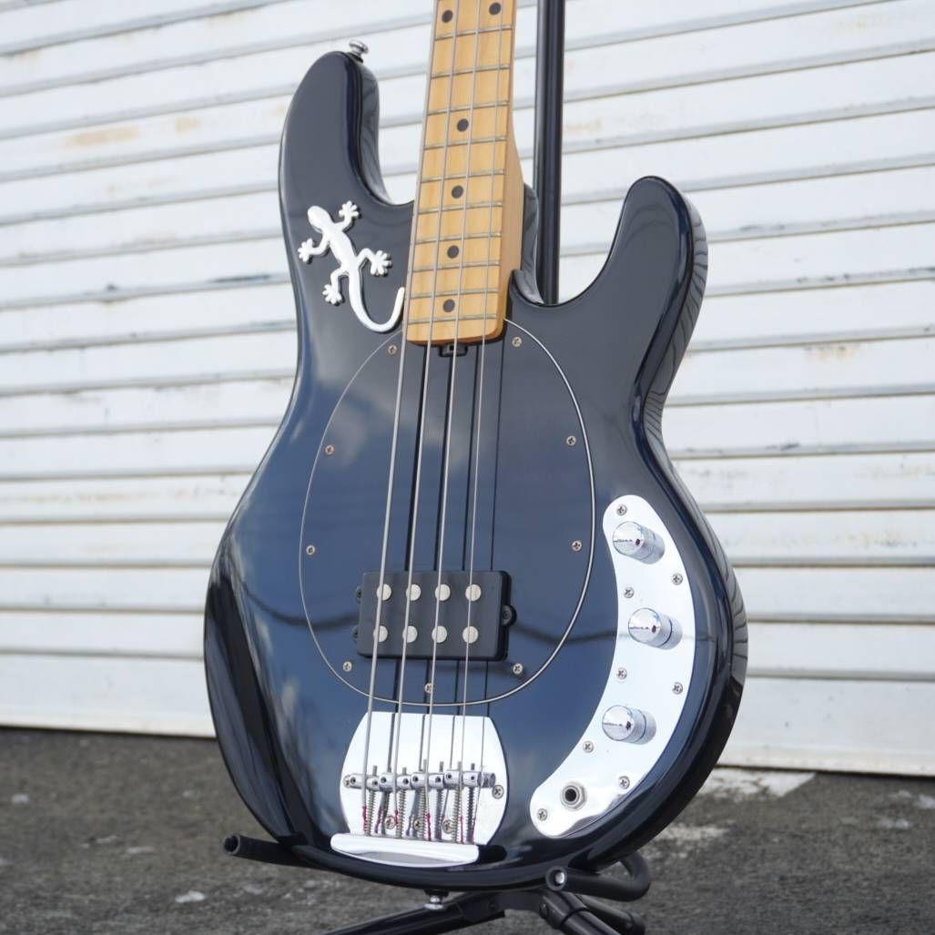 【希少・極美品】ベースSterling SB4リザード純正仕様 ミュージックマン