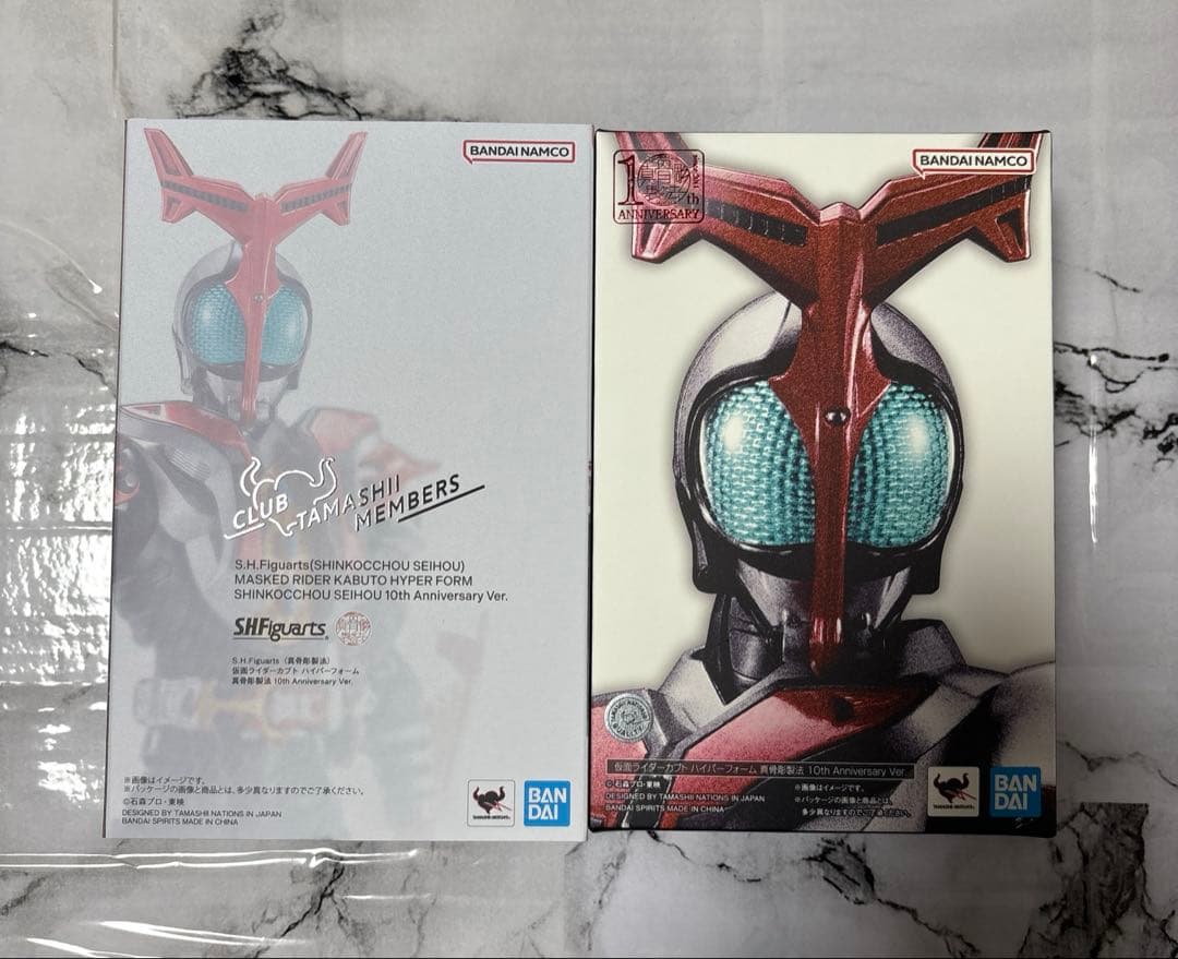 真骨彫　仮面ライダーカブト ハイパーフォーム 10th Anniversary