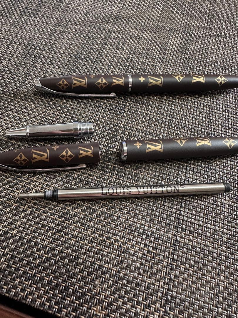 Louis Vuitton ルイヴィトンボールペン 2本セット