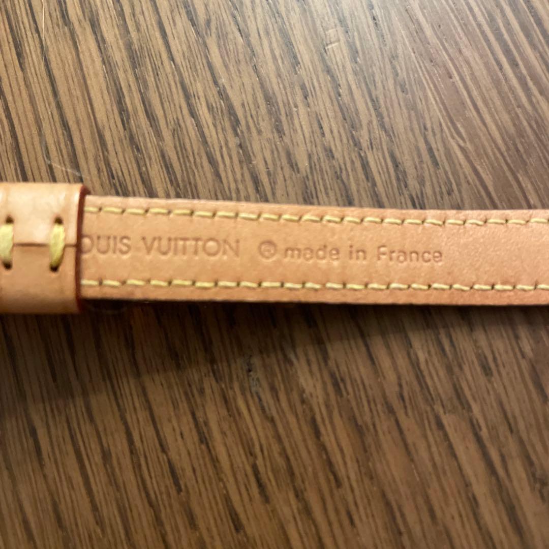LOUIS VUITTON レザー首輪 CV2280