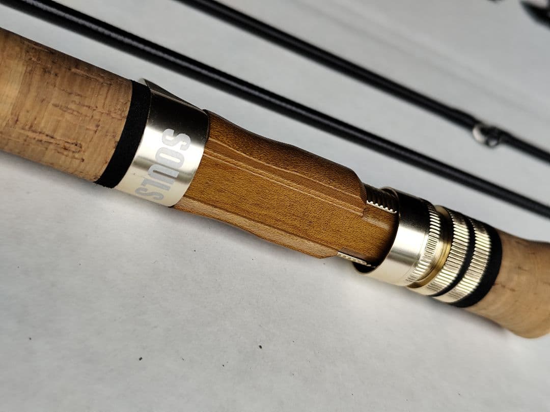 SOULS トラウトファイナリスト　エクスプローラー　TF E56L　ベイト