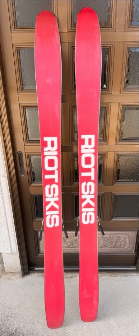 『新品・未使用』ライオットスキー　リバース　170cm チロリア　アタック11